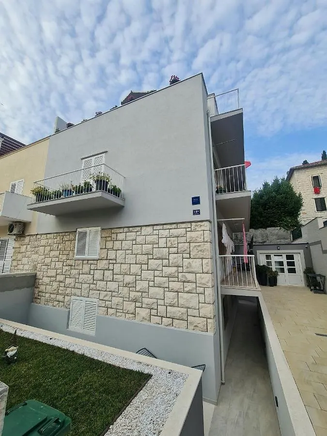 ספליט Da Vinko Beach Apartments 0*,