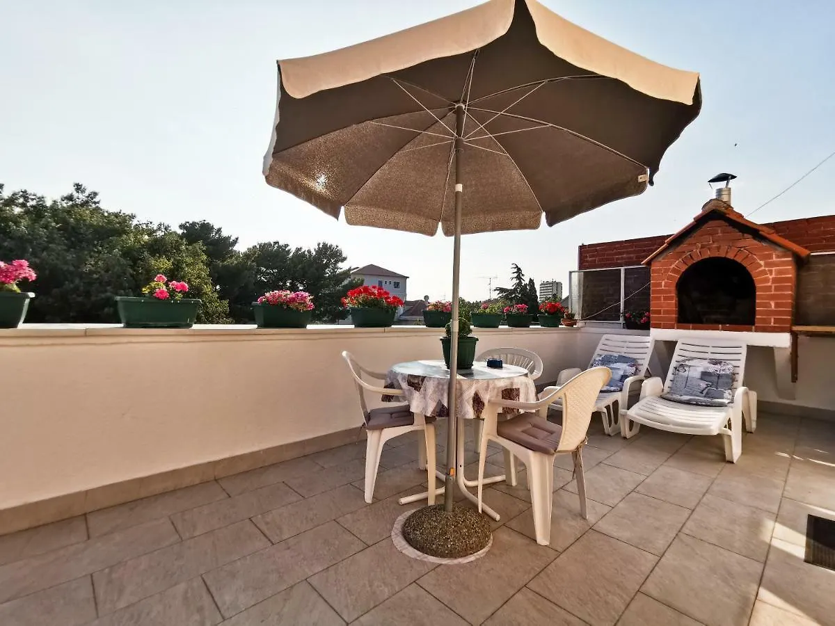 ספליט Da Vinko Beach Apartments